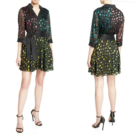 Alice+Olivia Raja V Neck Mini Shirt Dress - Picture 3 of 15